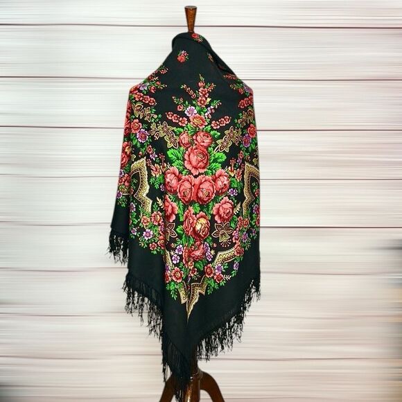 Pavlovo Posad Wool Russian Beauty Shawl Platok Large Square Scarf Wrap 56x56” - Picture 7 of 9